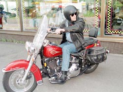 MOTO2.JPG (23044 BYTES)