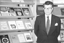 ANGLIS.JPG (23131 BYTES)