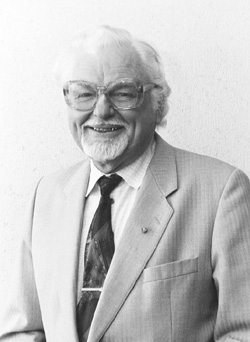 P14.JPG (28744 BYTES)