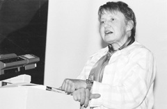 C4.JPG (13024 BYTES)