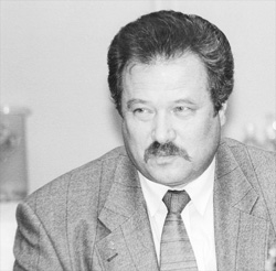 CERNAJS.JPG (24420 BYTES)