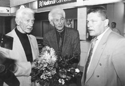 E3.JPG (18079 BYTES)