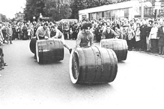 B237-11.JPG (16497 BYTES)