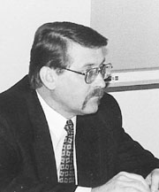 GRUZ.JPG (12693 BYTES)