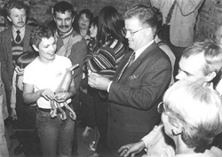 K2.JPG (26687 BYTES)