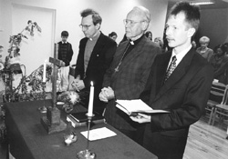 K2.JPG (24422 BYTES)