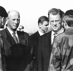 A1.JPG (19219 BYTES)