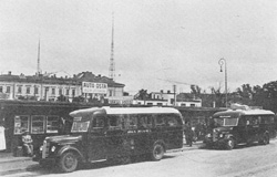 AUTOBUSS.JPG (19326 BYTES)