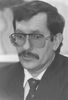 EMSIS.JPG (25331 BYTES)