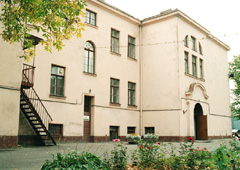 T1.JPG (33237 BYTES)