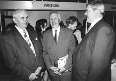 V11.JPG (20626 BYTES)