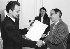 T2.JPG (17550 BYTES)