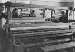 K12.JPG (22059 BYTES)