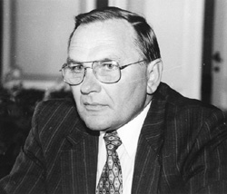 S1.JPG (22117 BYTES)