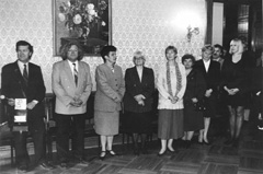 R2.JPG (19899 BYTES)