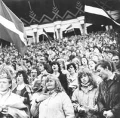 TF10.JPG (38152 BYTES)