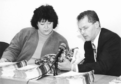 I2.JPG (18825 BYTES)