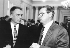 F10.JPG (14449 BYTES)