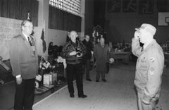 J5.JPG (13131 BYTES)