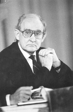 P7.JPG (19817 BYTES)