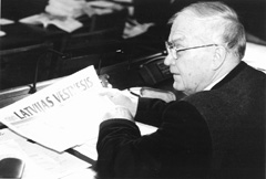 S4.JPG (15940 BYTES)