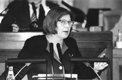 S3.JPG (18362 BYTES)