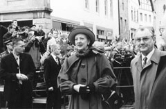 30.JPG (17207 BYTES)