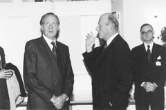 34.JPG (12177 BYTES)