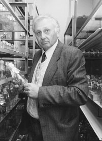 S1.JPG (19613 BYTES)