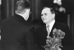 S5.JPG (14971 BYTES)