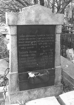 K8.JPG (31927 BYTES)