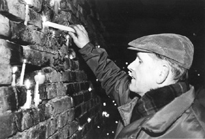 L11.JPG (32252 BYTES)