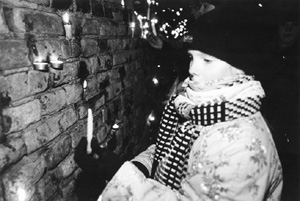 L12.JPG (31641 BYTES)