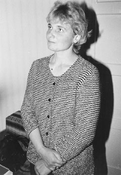 P8.JPG (28180 BYTES)