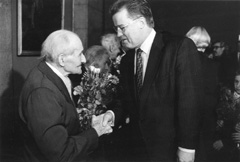 K1.JPG (16209 BYTES)