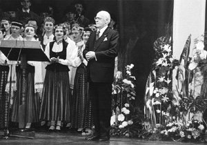 O2.JPG (35731 BYTES)