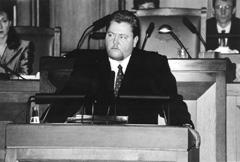 S1.JPG (19337 BYTES)