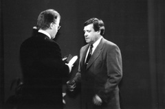 16.JPG (11366 BYTES)