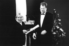 36.JPG (13669 BYTES)