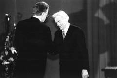 41.JPG (12195 BYTES)