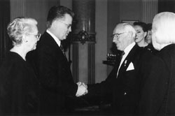 D1.JPG (10536 BYTES)