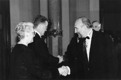 D7.JPG (10273 BYTES)