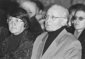 V4.JPG (27456 BYTES)