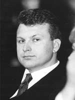 V6.JPG (13466 BYTES)