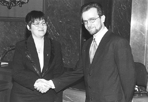 T1.JPG (25984 BYTES)