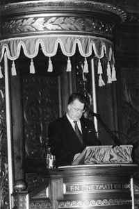 D2.JPG (31182 BYTES)