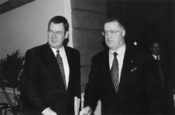 D1.JPG (15143 BYTES)