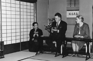 11A.JPG (27483 BYTES)