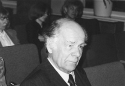 ST3.JPG (15924 BYTES)