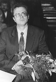 G1.JPG (35695 BYTES)